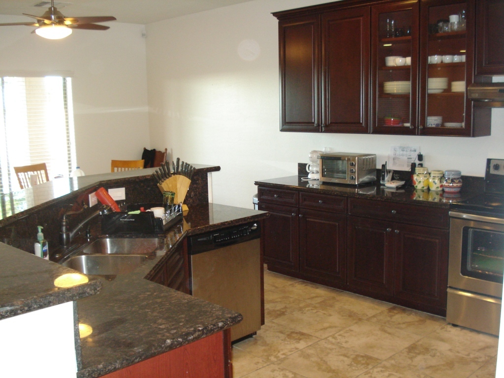 10092 East Hay Loft Road Florence, AZ 85132 - Photo 11 of 40 Stainless kitchen appliances