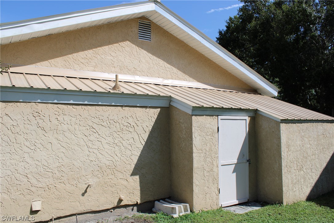 2005 Clipper Terrace LaBelle, FL 33935 - Photo 23 of 33