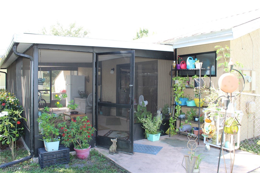 2005 Clipper Terrace LaBelle, FL 33935 - Photo 30 of 33