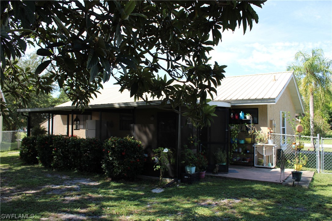 2005 Clipper Terrace LaBelle, FL 33935 - Photo 31 of 33