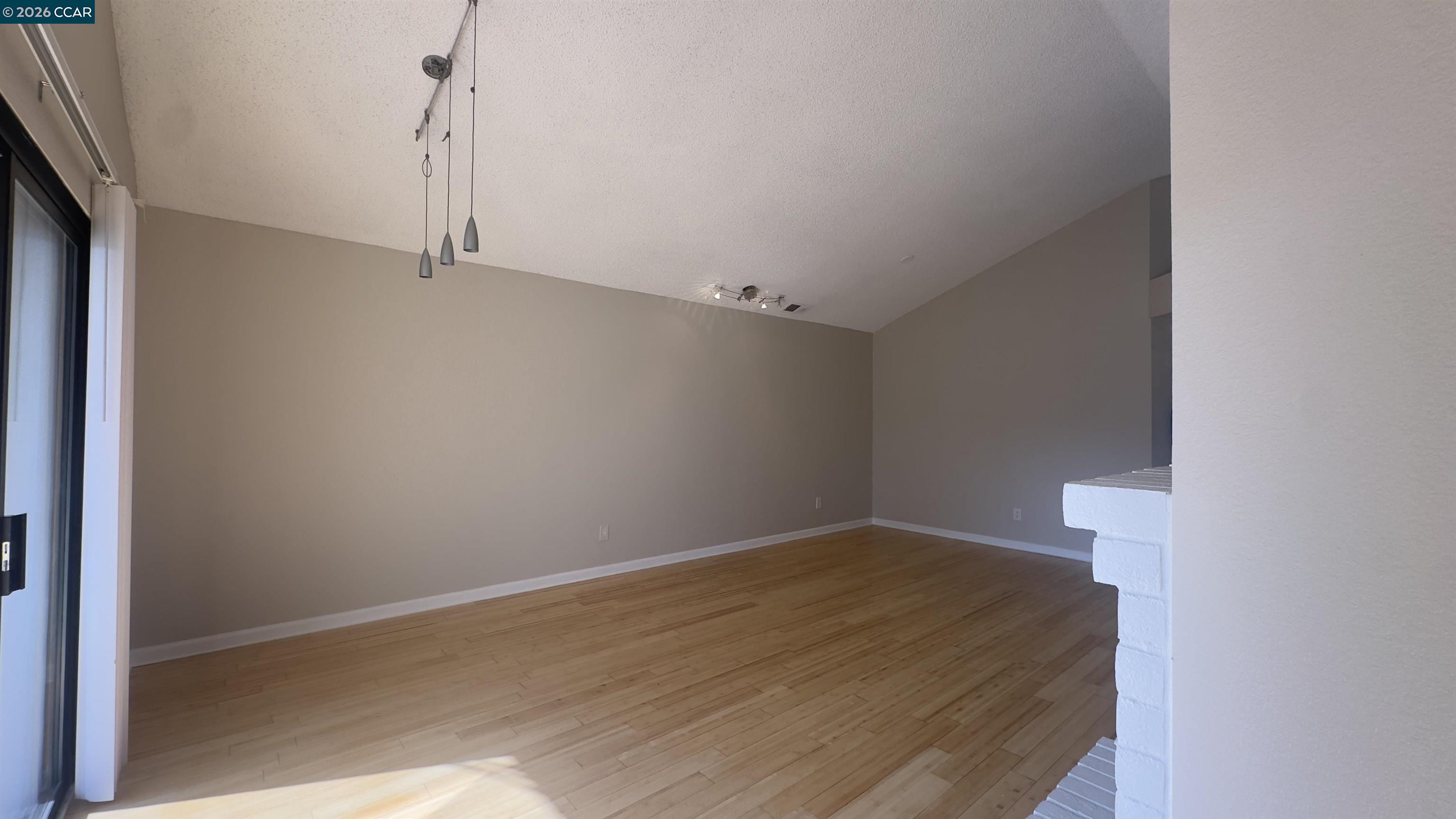 1006 Devonwood Hercules, CA 94547 - Photo 5 of 10