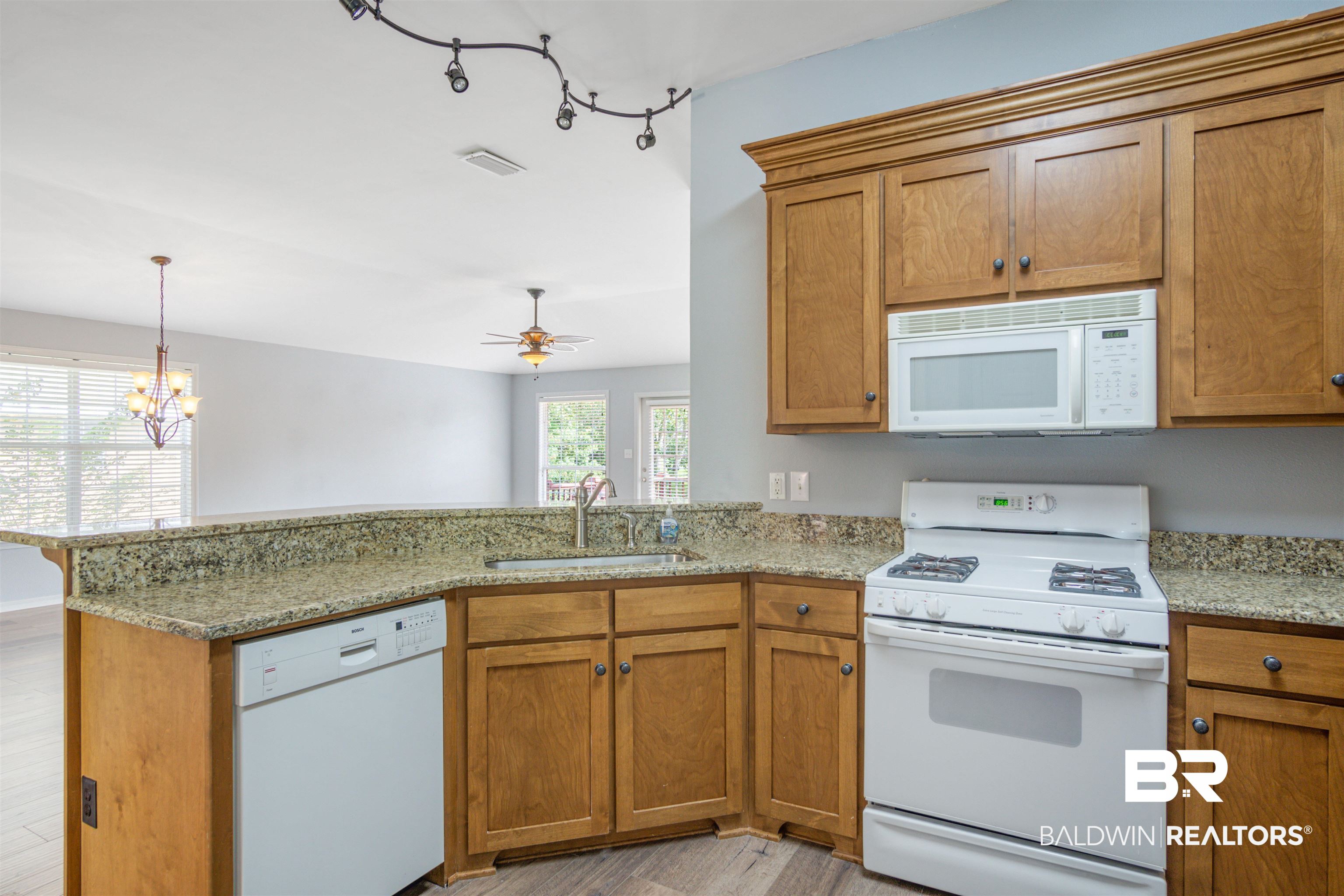 203 Spring Lake Drive Fairhope, AL 36532 - Photo 11 of 27