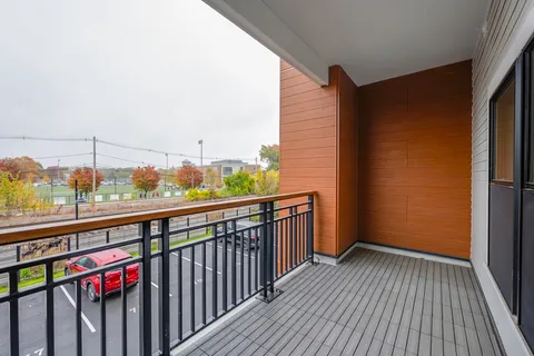 $899,900 | 62 Foundry Street, Unit 202, Wakefield, MA 01880