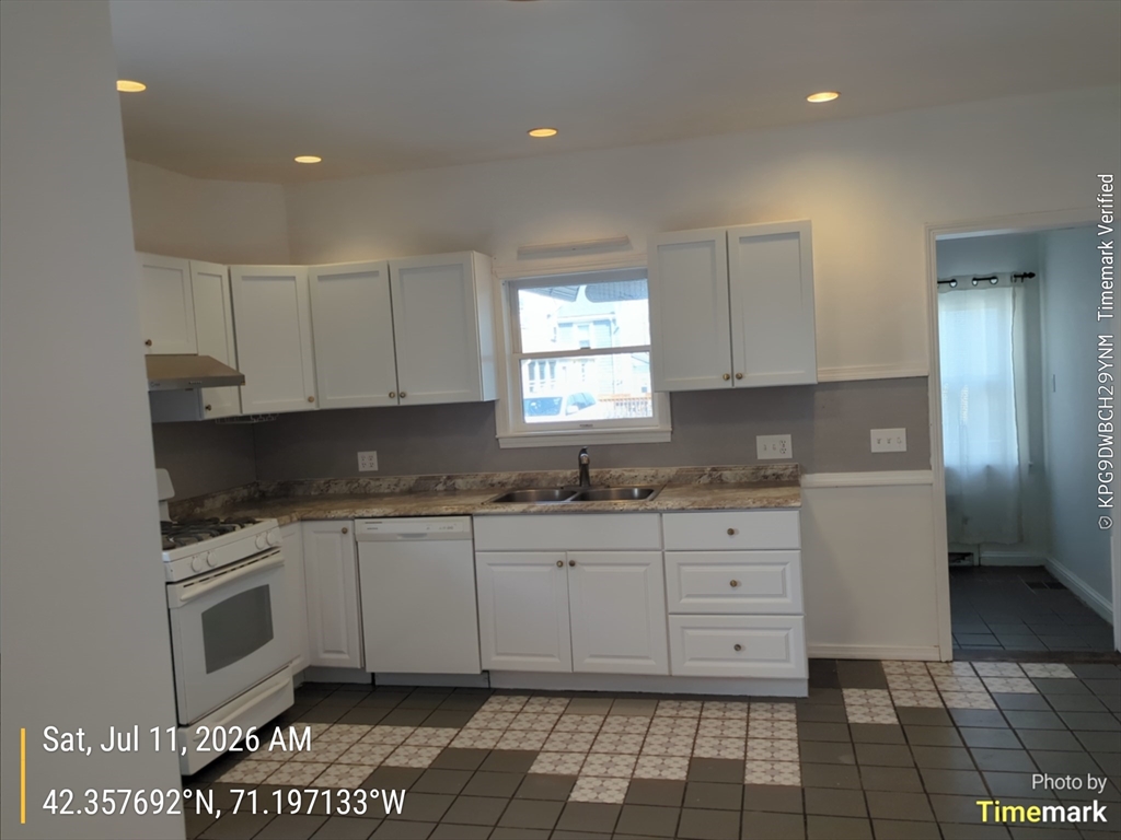 15 Middle Street, Unit 15 Newton, MA 02458 - Photo 29 of 29