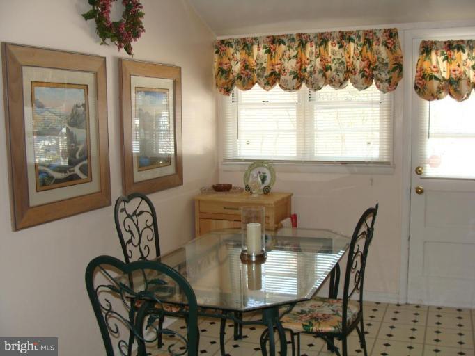 6125 Haddon Hall Road Baltimore, MD 21212 - Photo 14 of 22 Kitchen #3