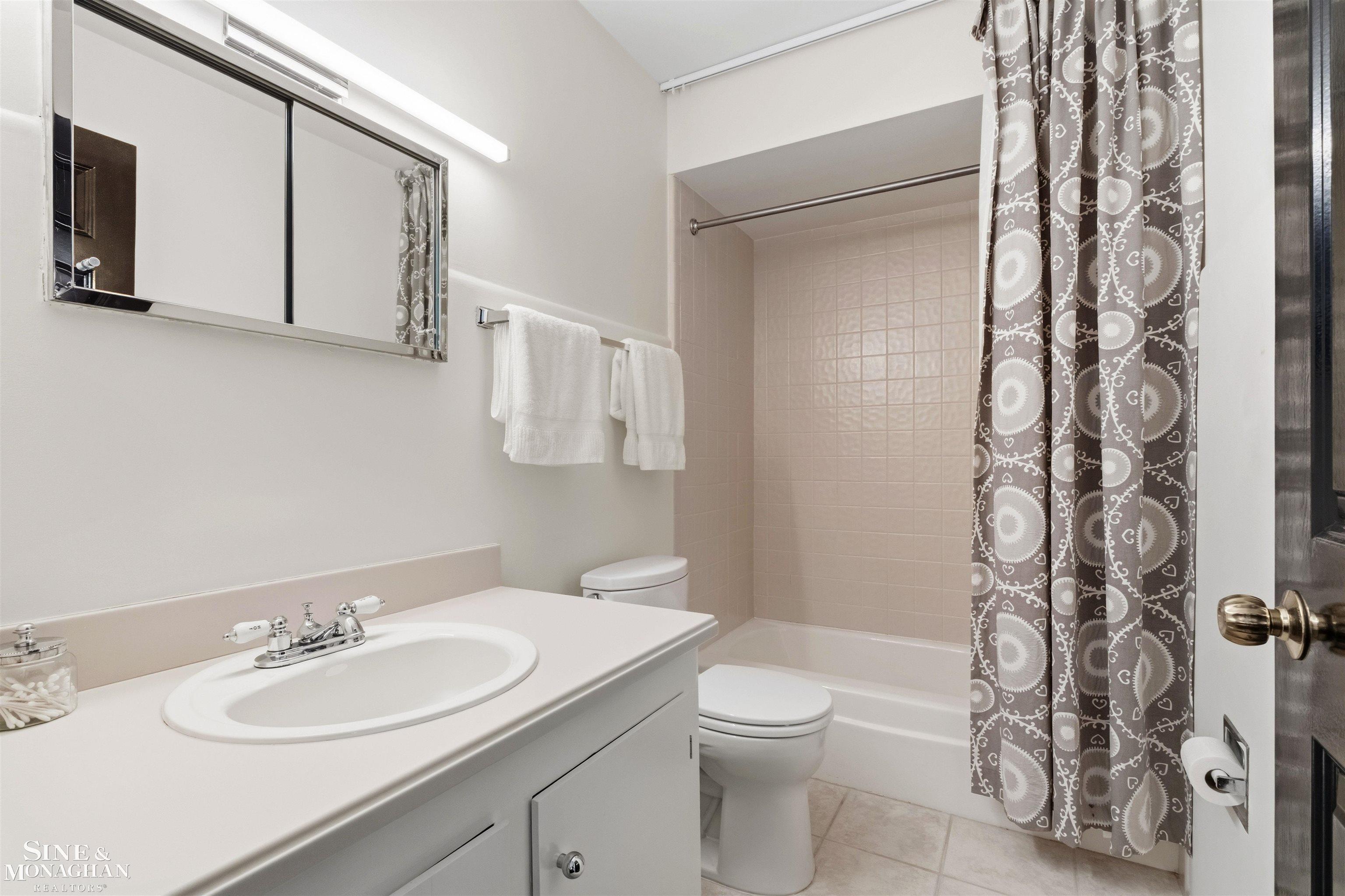 89 Lake Shore Road Grosse Pointe Farms, MI 48236 - Photo 40 of 89