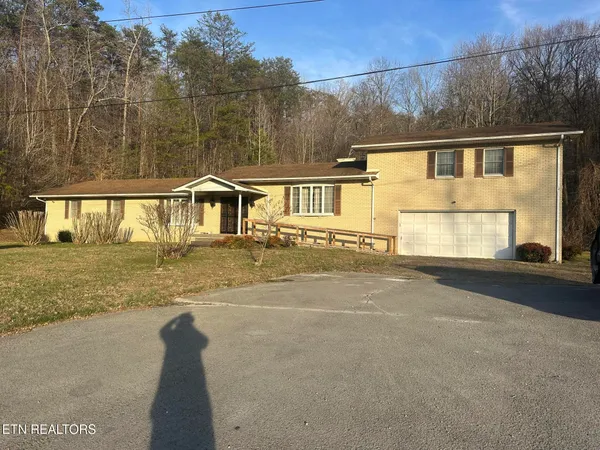 $575,000 | 2794 Us Highway, Middlesboro, KY 40965