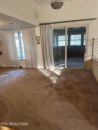 $575,000 | 2794 Us Highway, Middlesboro, KY 40965