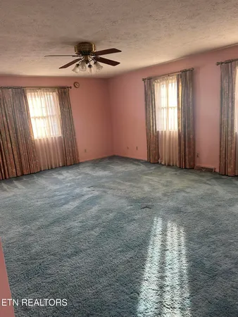 $575,000 | 2794 Us Highway, Middlesboro, KY 40965