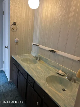 $575,000 | 2794 Us Highway, Middlesboro, KY 40965