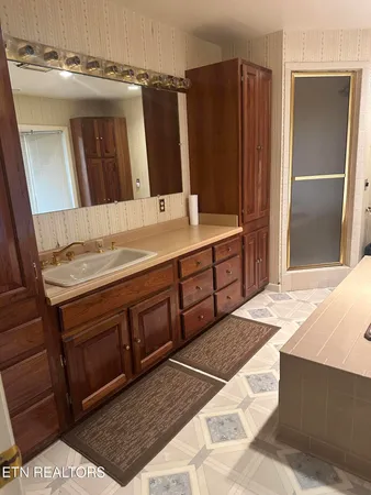 $575,000 | 2794 Us Highway, Middlesboro, KY 40965