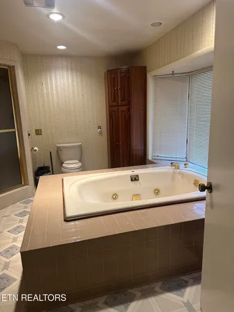 $575,000 | 2794 Us Highway, Middlesboro, KY 40965