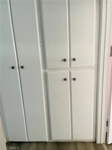 $1,800 | 17082 Chatsworth Street, Unit D, Granada Hills, CA 91344