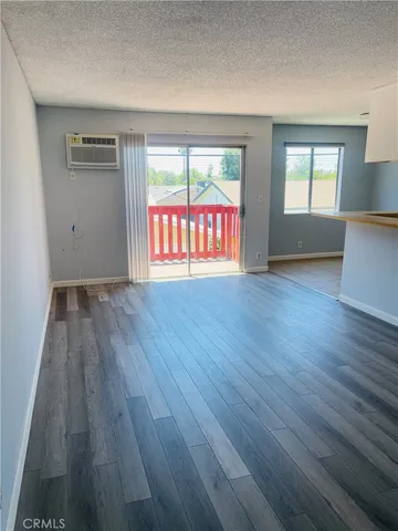 $1,800 | 17082 Chatsworth Street, Unit D, Granada Hills, CA 91344