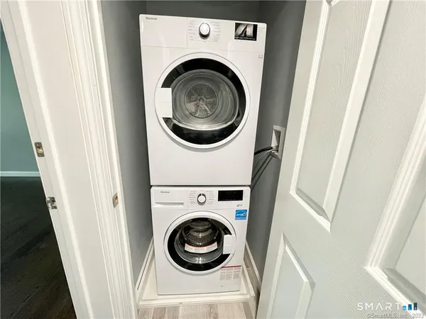 $3,450 | 35 Seaside Avenue, Unit 35, Stamford, CT 06902
