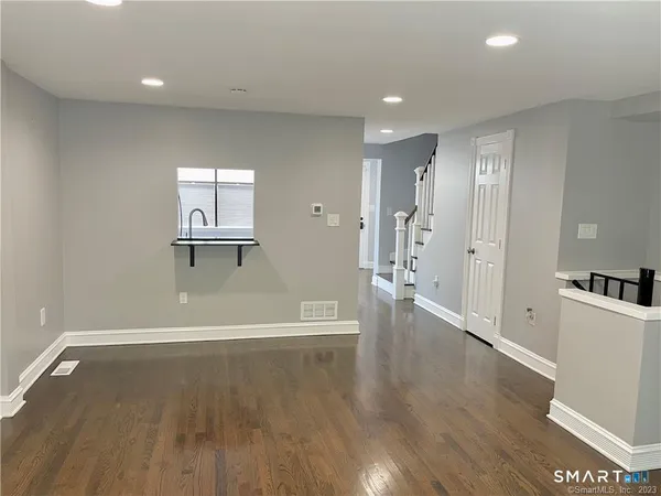 $3,450 | 35 Seaside Avenue, Unit 35, Stamford, CT 06902
