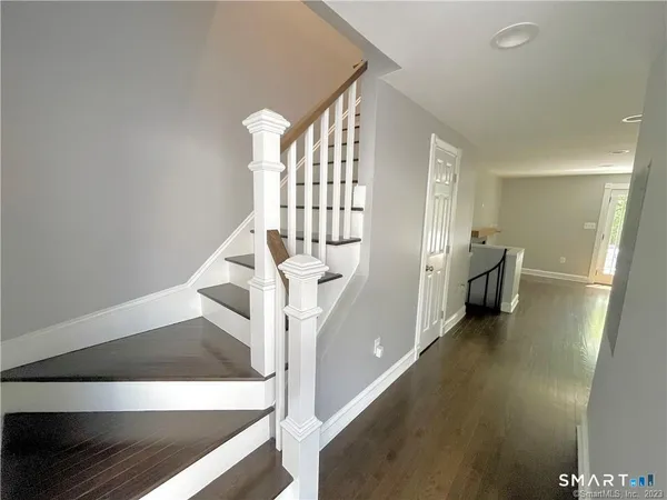 $3,450 | 35 Seaside Avenue, Unit 35, Stamford, CT 06902