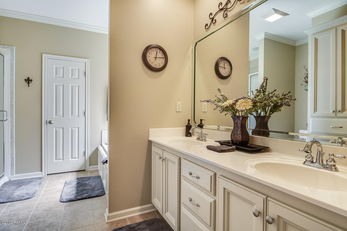 121 Rue Aubin Lafayette, LA 70503 - Photo 8 of 20 Gallery Image 8