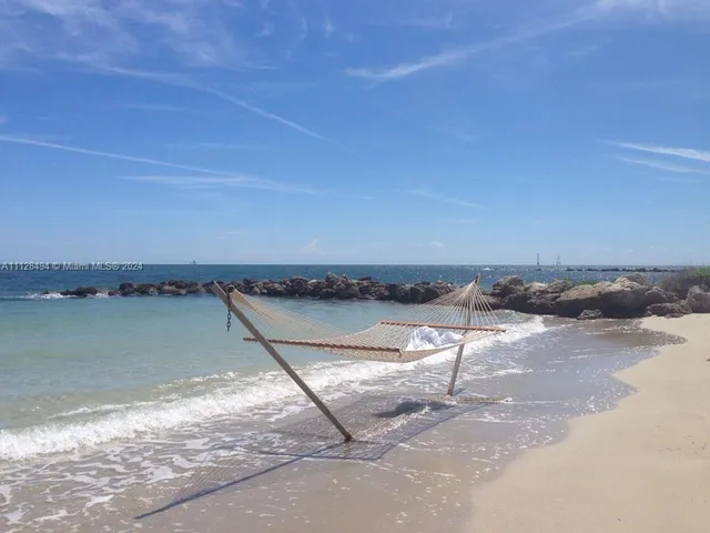 $25,000 | 19117 Fisher Island Drive, Unit 19117, Miami Beach, FL 33109