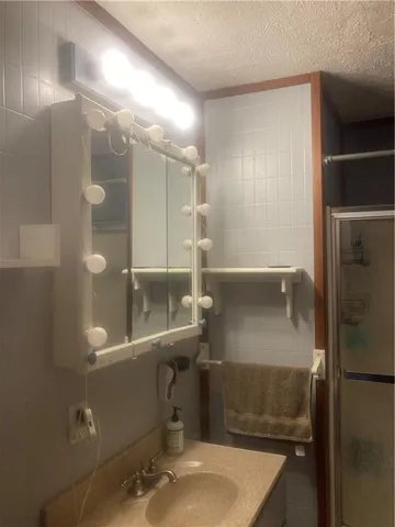 $185,000 | 812 Vermont Avenue, Kansas City, KS 66101