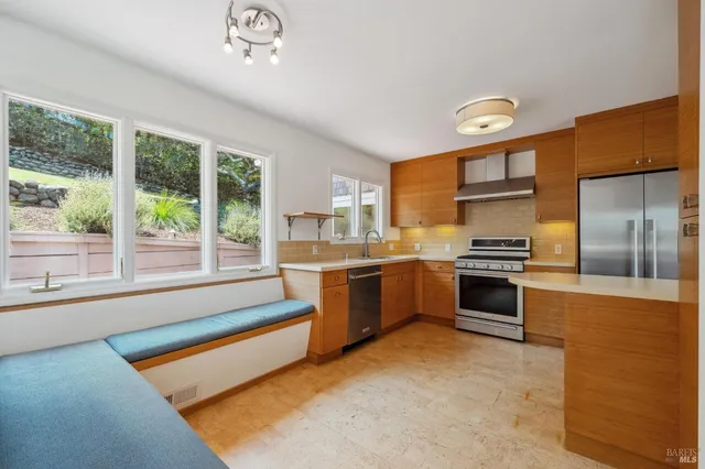 $10,000 | 125 Bayview Avenue, Belvedere, CA 94920