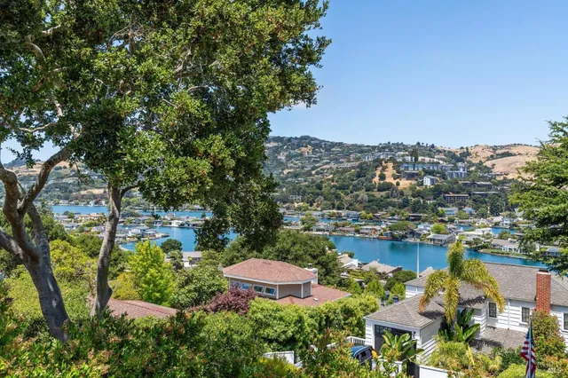 $10,000 | 125 Bayview Avenue, Belvedere, CA 94920