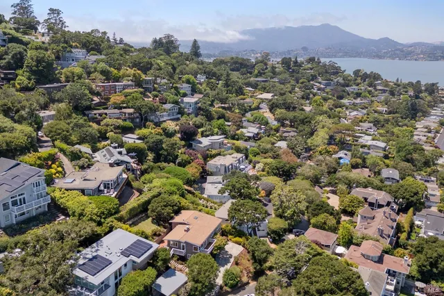 $10,000 | 125 Bayview Avenue, Belvedere, CA 94920