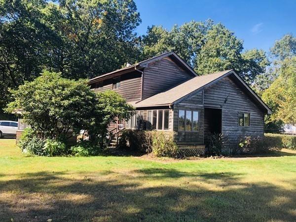 296 Buck Pond Road Westfield, MA 01085 - Photo 3 of 30 Gallery Image 3
