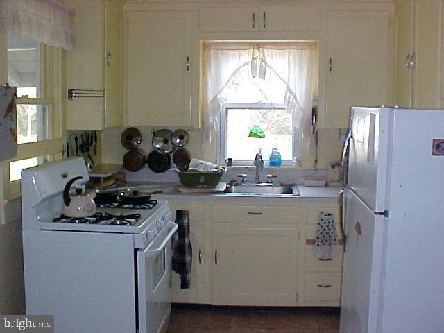 4058 Waterfront Road, Unit 1 Bivalve, MD 21865 - Photo 10 of 18