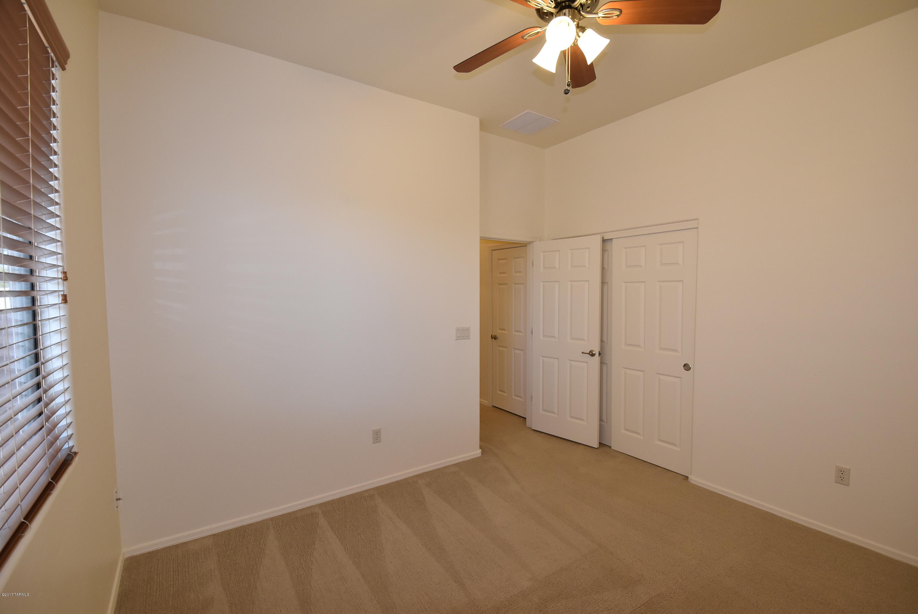 12823 Bloomington Loop Tucson, AZ 85755 - Photo 26 of 39