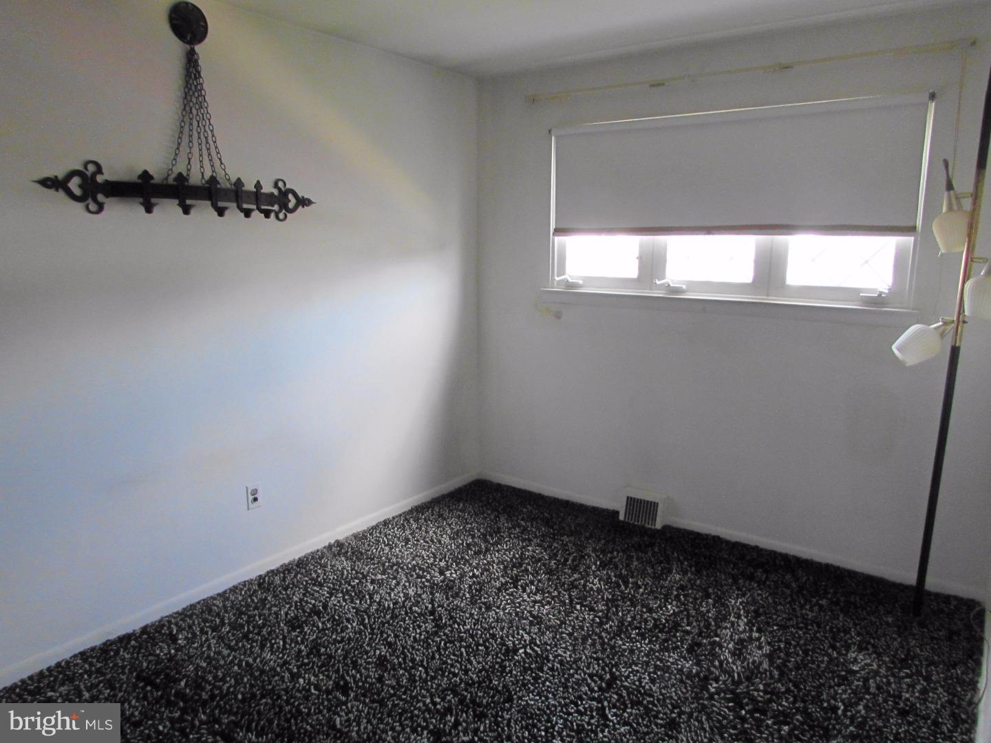 3810 Brookview Road Philadelphia, PA 19154 - Photo 14 of 19