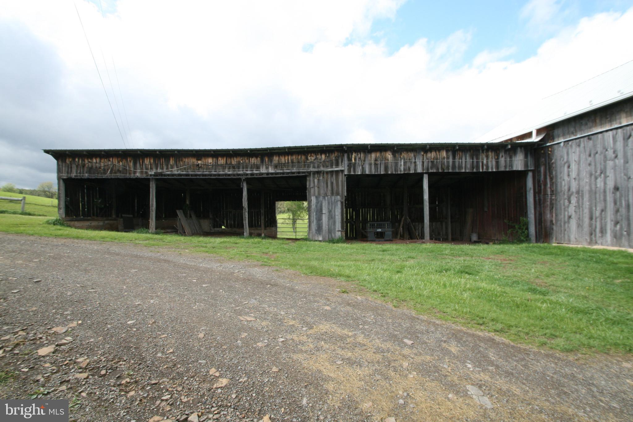 7241 Morgans Road Huntingdon, PA 16652 - Photo 15 of 70 Tractor Shed