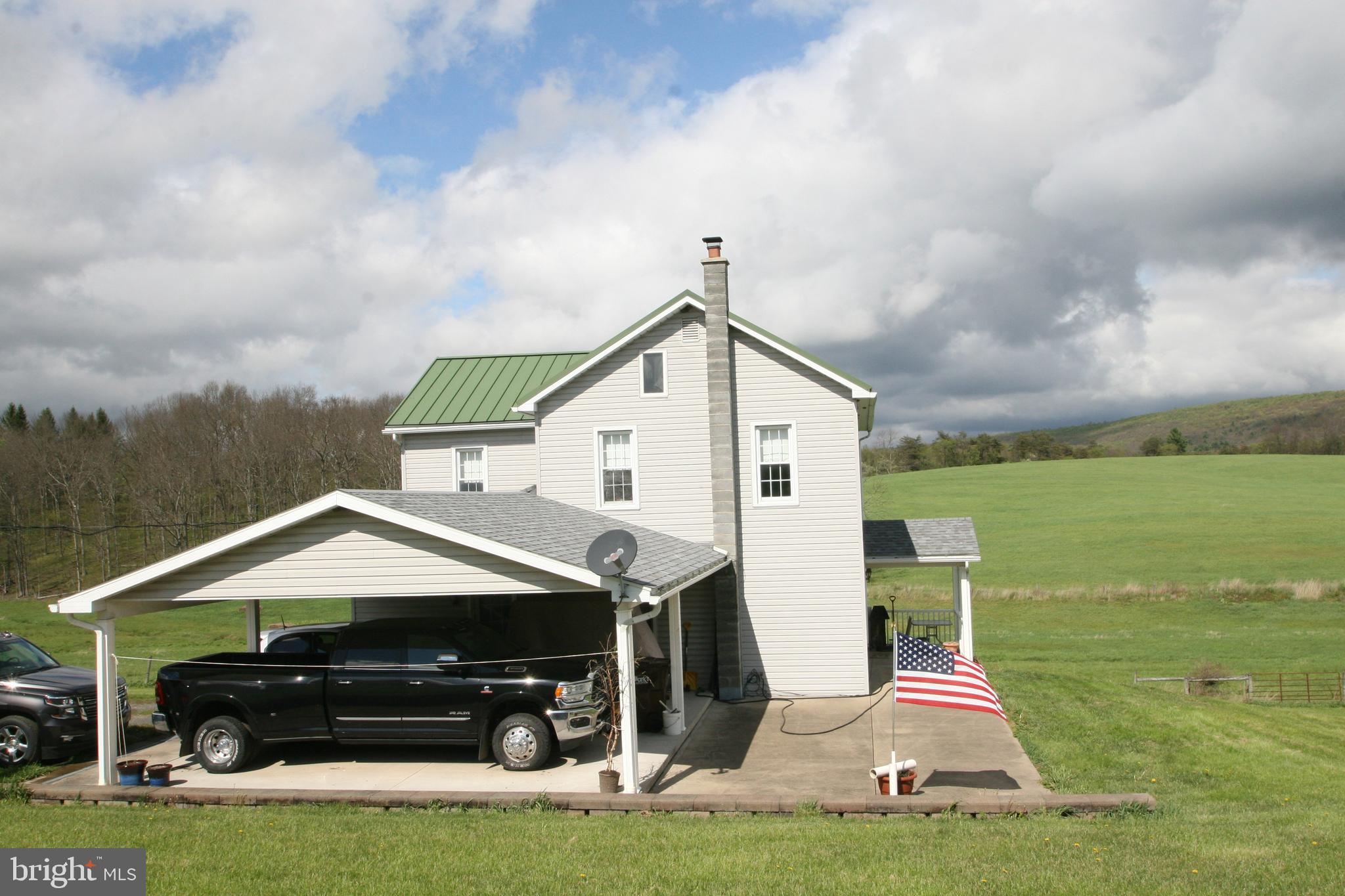 7241 Morgans Road Huntingdon, PA 16652 - Photo 3 of 70 Side View