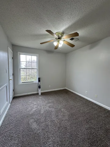 $995 | 825 Decoy Court, Oak Grove, KY 42262