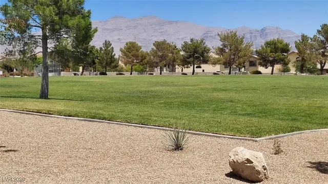 $1,190 | 8250 North Grand Canyon Drive, Unit 1182, Las Vegas, NV 89166