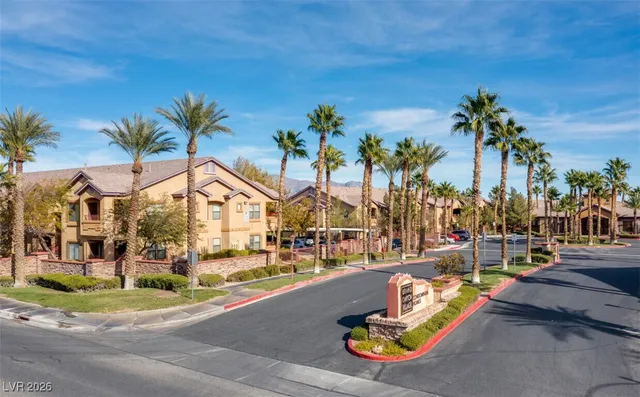 $1,190 | 8250 North Grand Canyon Drive, Unit 1182, Las Vegas, NV 89166