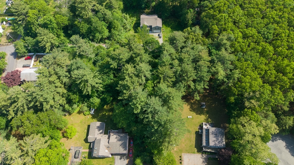 31 Lee Road North Reading, MA 01864 - Photo 5 of 18