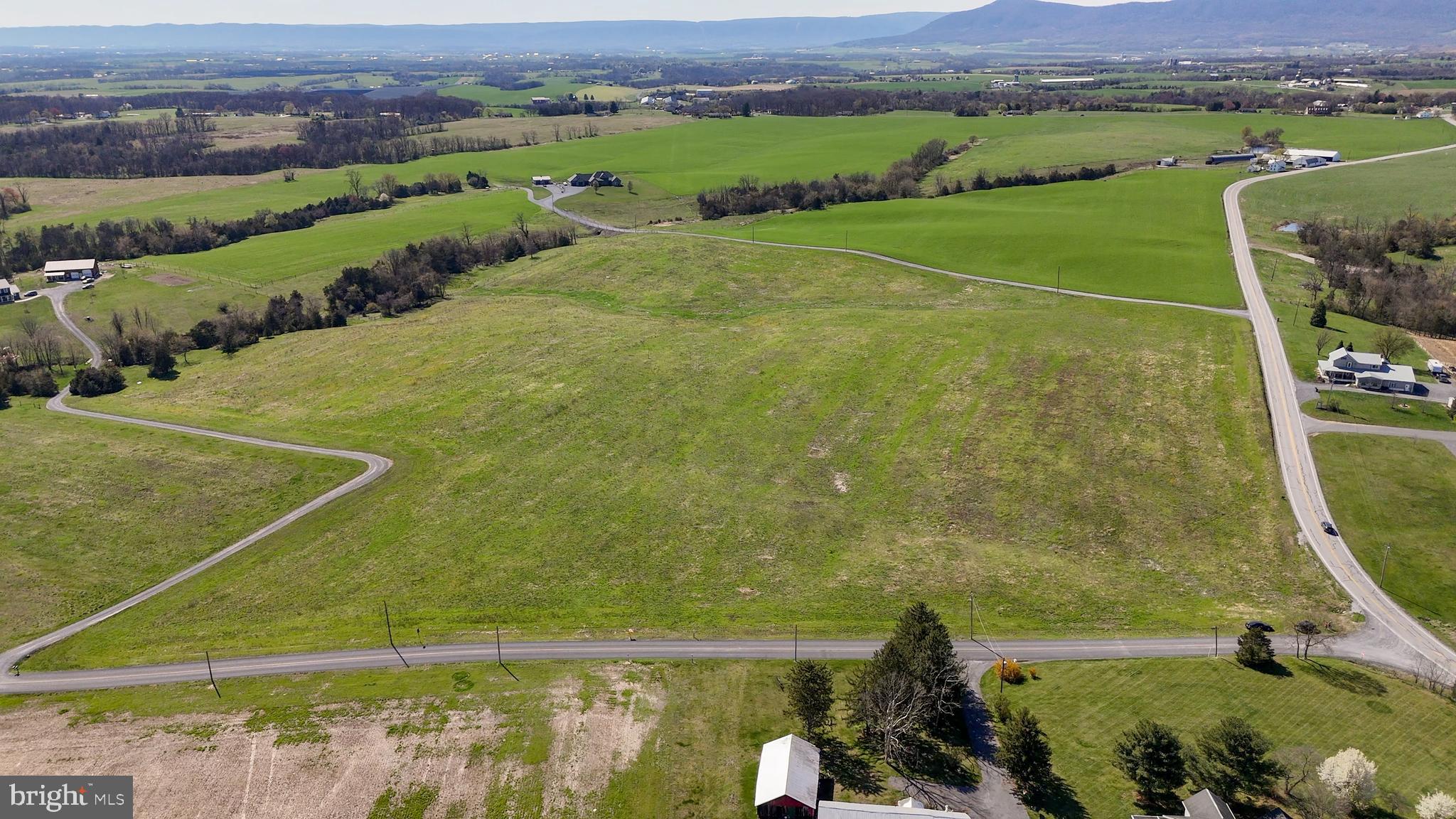 2729 Weber Road Chambersburg, PA 17202 - Photo 8 of 10 Gallery Image 8