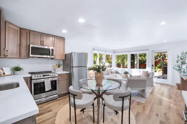 $1,298,000 | 5914 Zinn Drive, Oakland, CA 94611