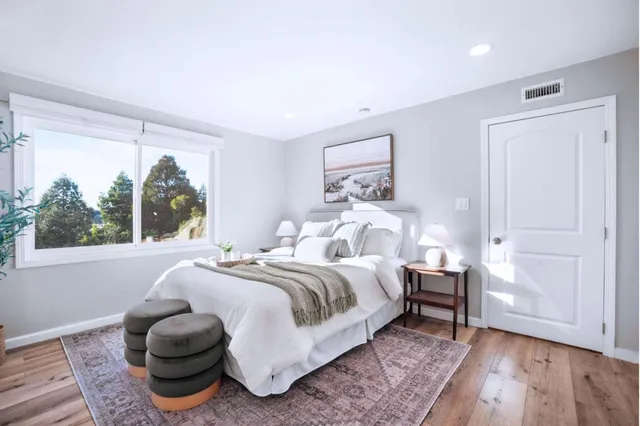 $1,298,000 | 5914 Zinn Drive, Oakland, CA 94611