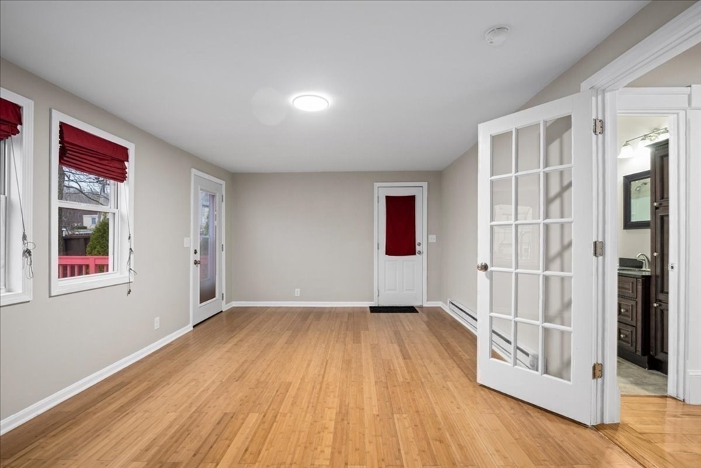 7 Chadwick Street Worcester, MA 01605 - Photo 13 of 40