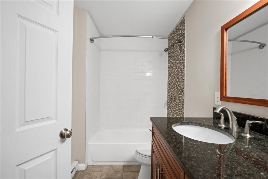 7 Chadwick Street Worcester, MA 01605 - Photo 18 of 40