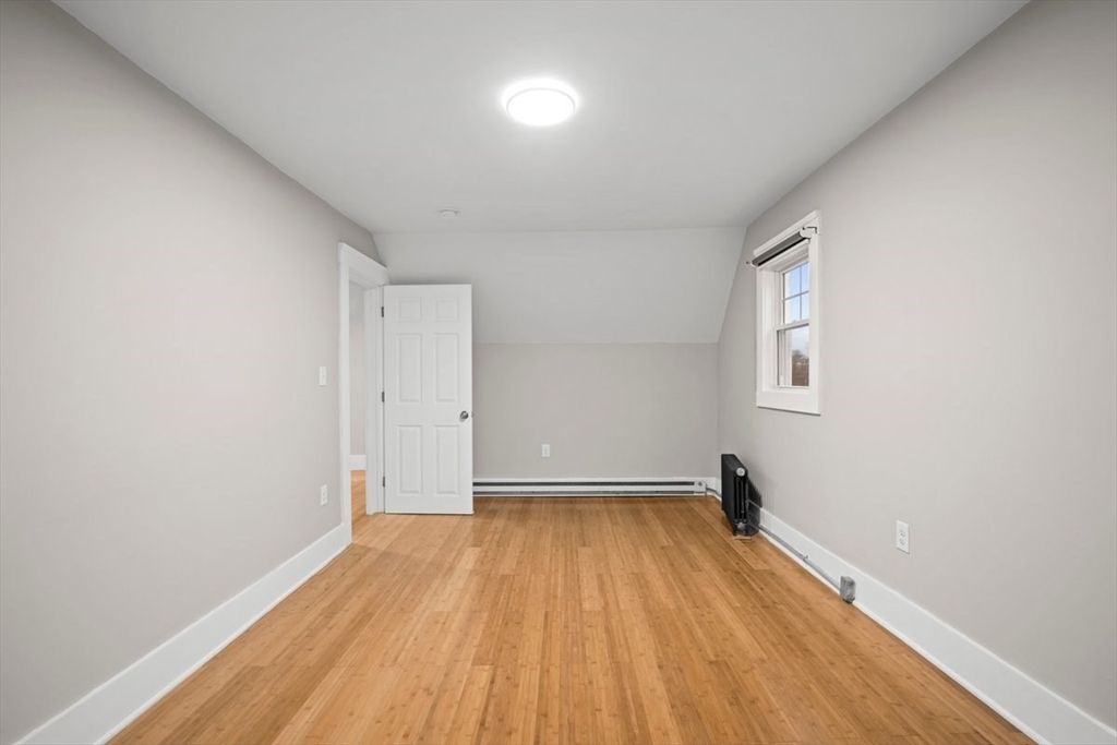 7 Chadwick Street Worcester, MA 01605 - Photo 23 of 40