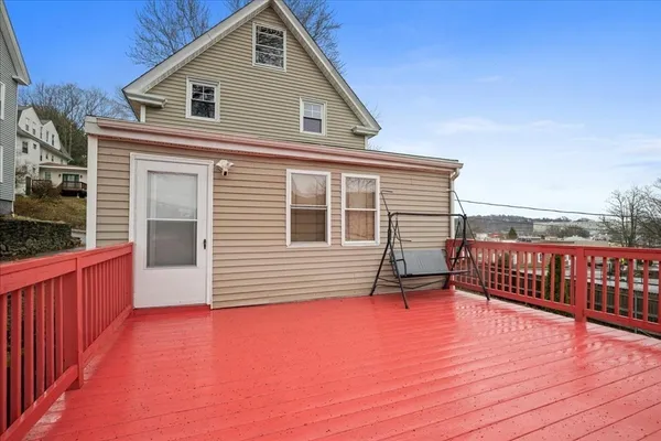 $539,900 | 7 Chadwick Street, Worcester, MA 01605