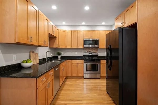 $539,900 | 7 Chadwick Street, Worcester, MA 01605