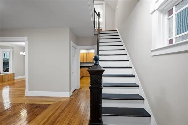 $539,900 | 7 Chadwick Street, Worcester, MA 01605