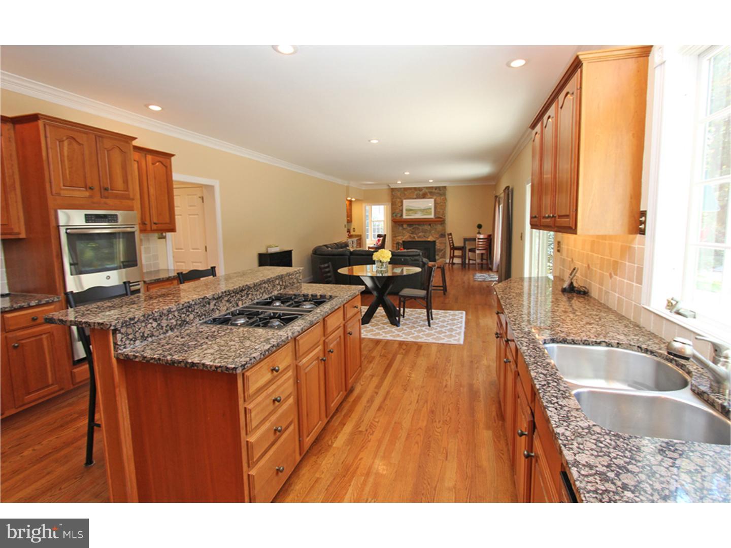 518 Sugartown Road Devon, PA 19333 - Photo 8 of 25