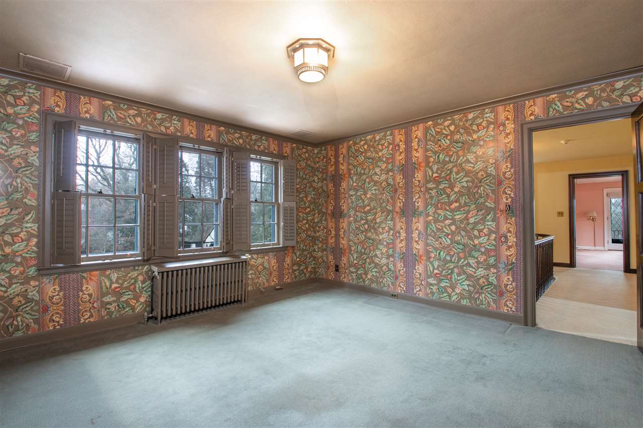 311 Spring Creek Road Rockford, IL 61107 - Photo 20 of 25 a view of an empty room with a window