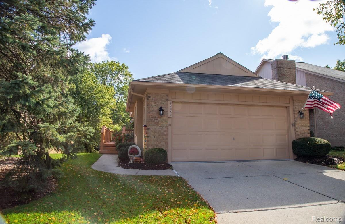 22030 River Ridge Trail Farmington, MI 48335 - Photo 2 of 22 River Ridge Front.jpg