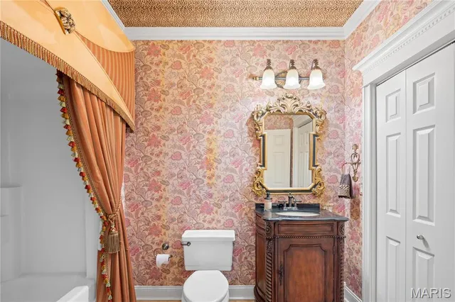 $599,900 | 328 Ann Drive, Charleston, MO 63834